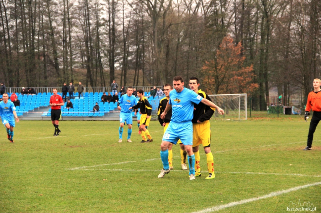 Błękitni Szczecinek - Błonie Barwice 11.11.2012