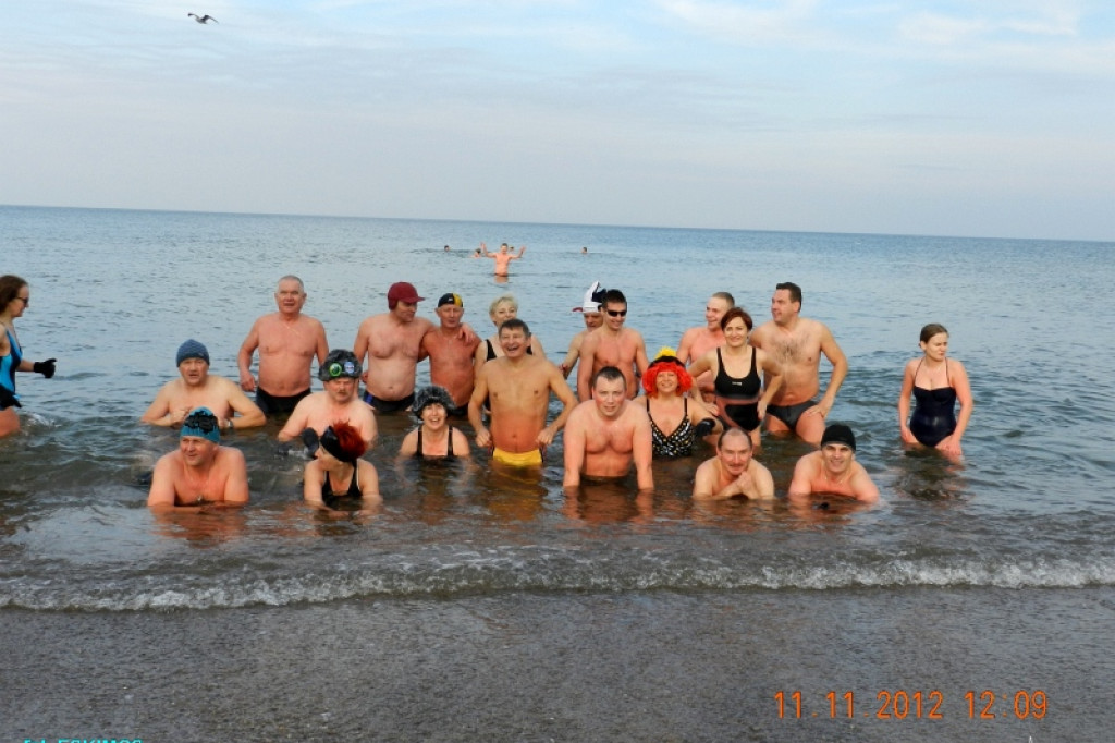 Szczecineckie morsy w Bałtyku 11.11.2012