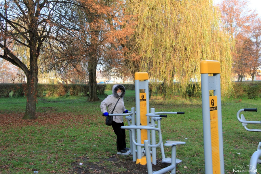 Dwie nowe siłownie zewnętrzne w Szczecinku 14.11.2012