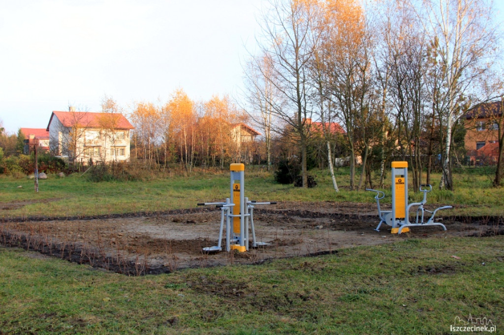 Dwie nowe siłownie zewnętrzne w Szczecinku 14.11.2012