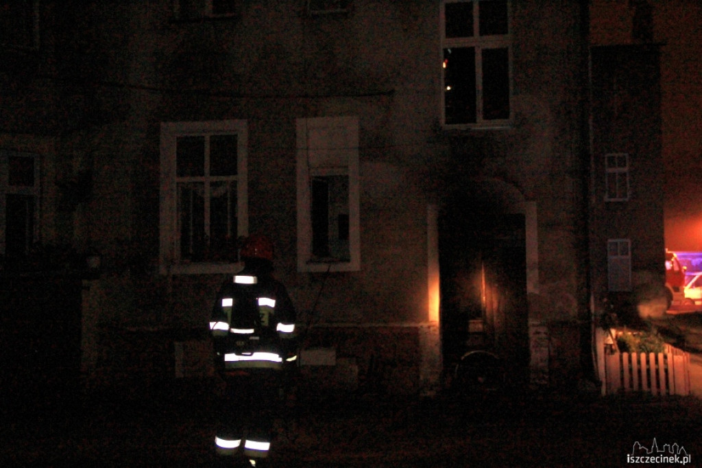 Pożar kamienicy przy ul. Wyszyńskiego 18.11.2012
