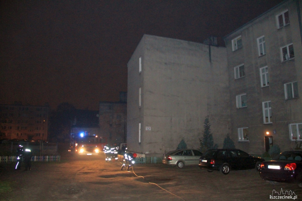 Pożar kamienicy przy ul. Wyszyńskiego 18.11.2012
