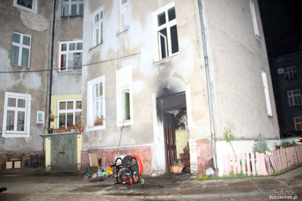 Pożar kamienicy przy ul. Wyszyńskiego 18.11.2012
