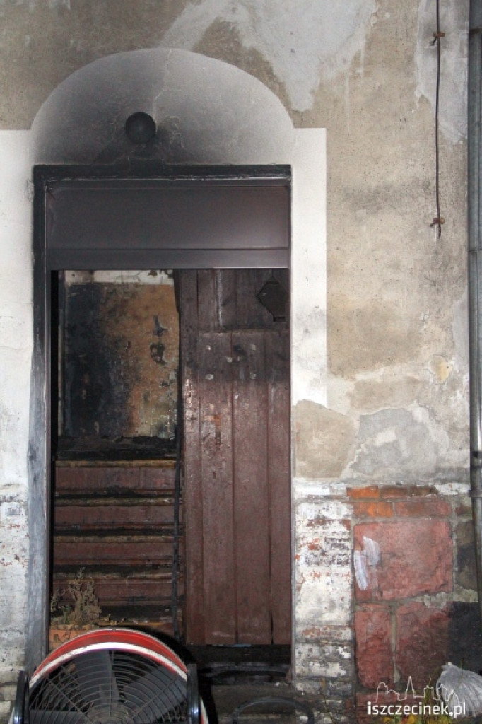 Pożar kamienicy przy ul. Wyszyńskiego 18.11.2012