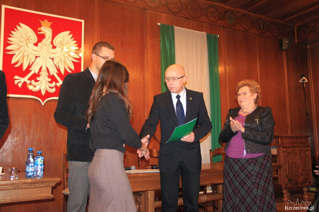 Rozdanie stypendiów Burmistrza Szczecinka 21.11.2012