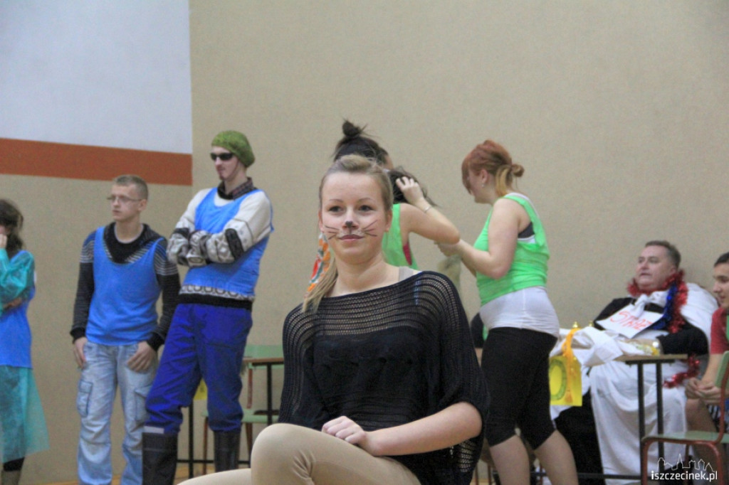 Otrzęsiny w ZS nr 6 w Szczecinku 27.11.2012