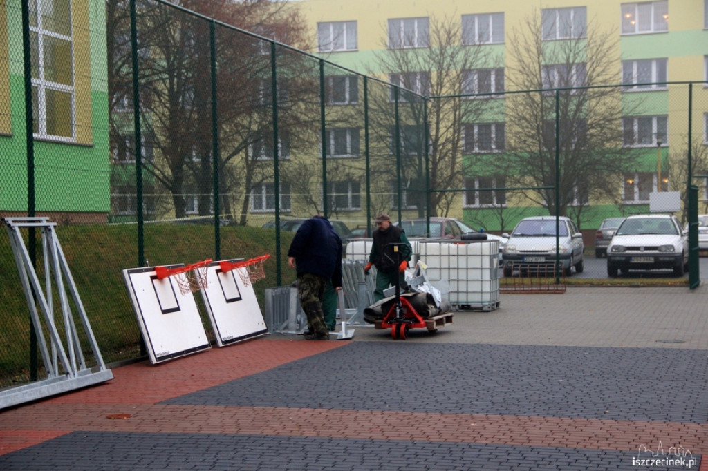 Powstaje biały Orlik w Szczecinku 28.11.2012
