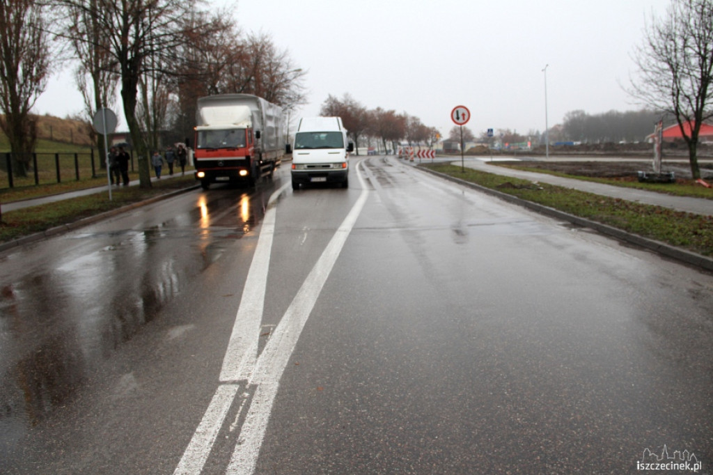 Nowe skrzyżowanie na Cieślaka w Szczecinku 28.11.2012