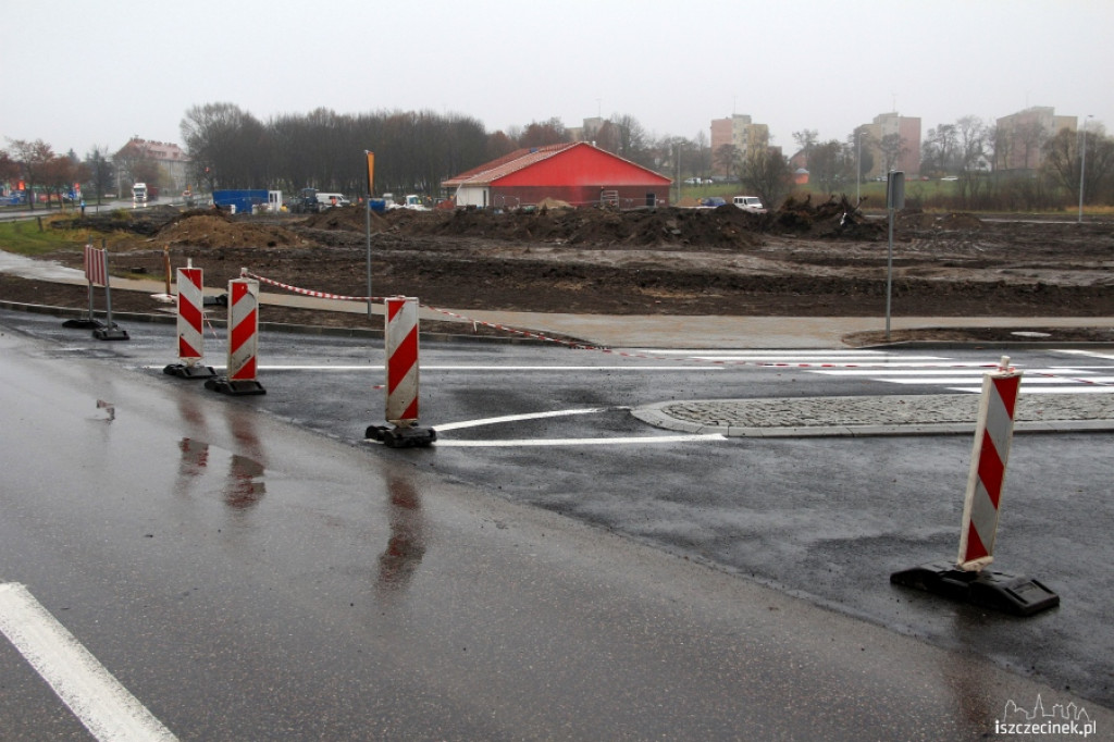 Nowe skrzyżowanie na Cieślaka w Szczecinku 28.11.2012