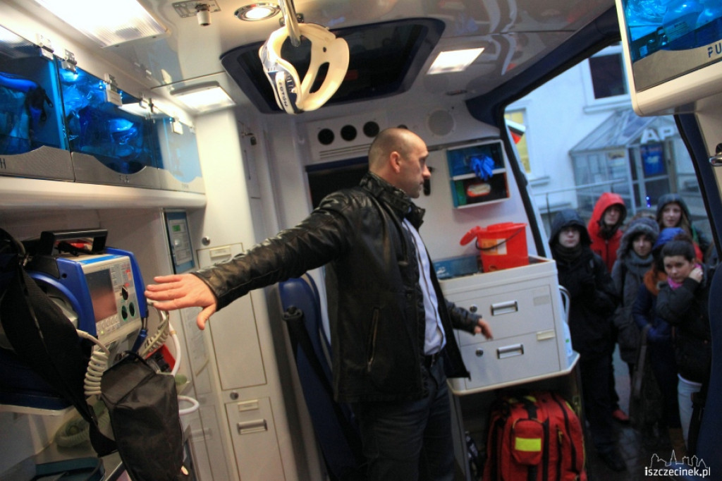 Uczniowie zwiedzali szpital 29.11.2012