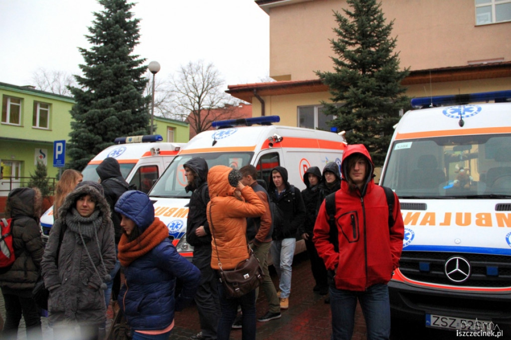 Uczniowie zwiedzali szpital 29.11.2012