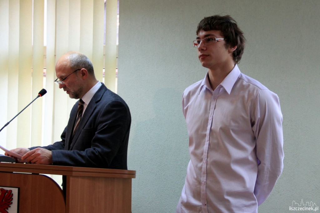 Stypendia i nagrody Starosty Szczecineckiego 30.11.2012