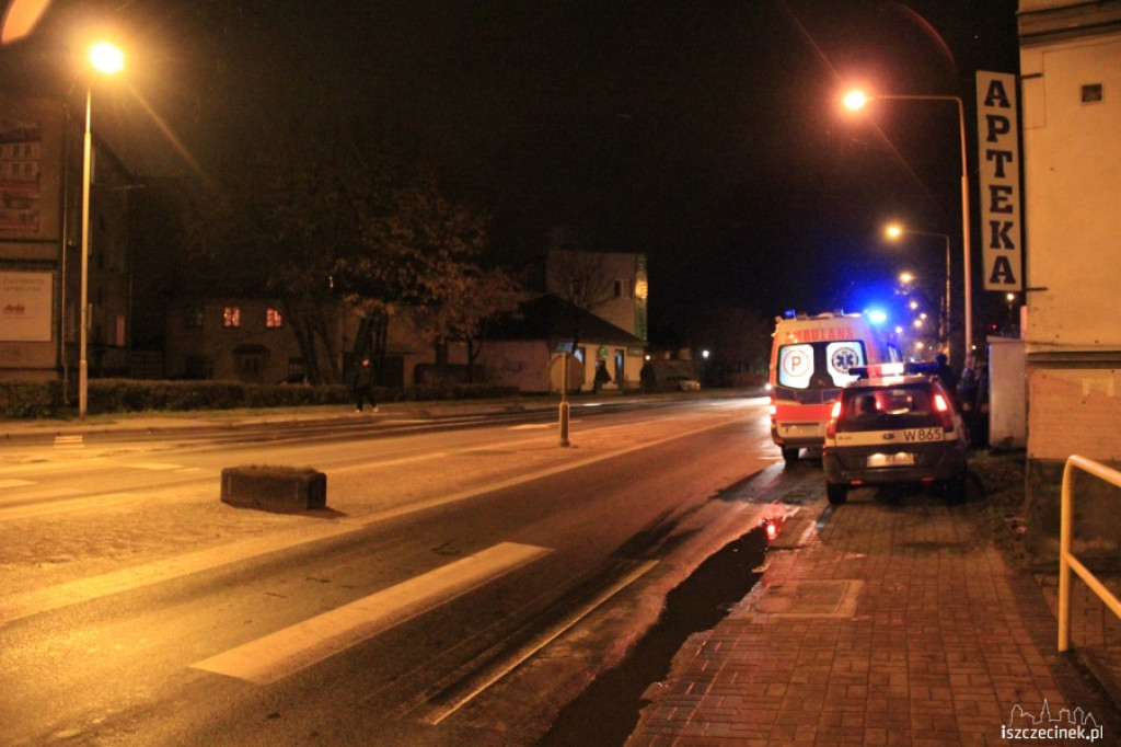 Potrącenie na pasach na ul. Sikorskiego 30.11.2012