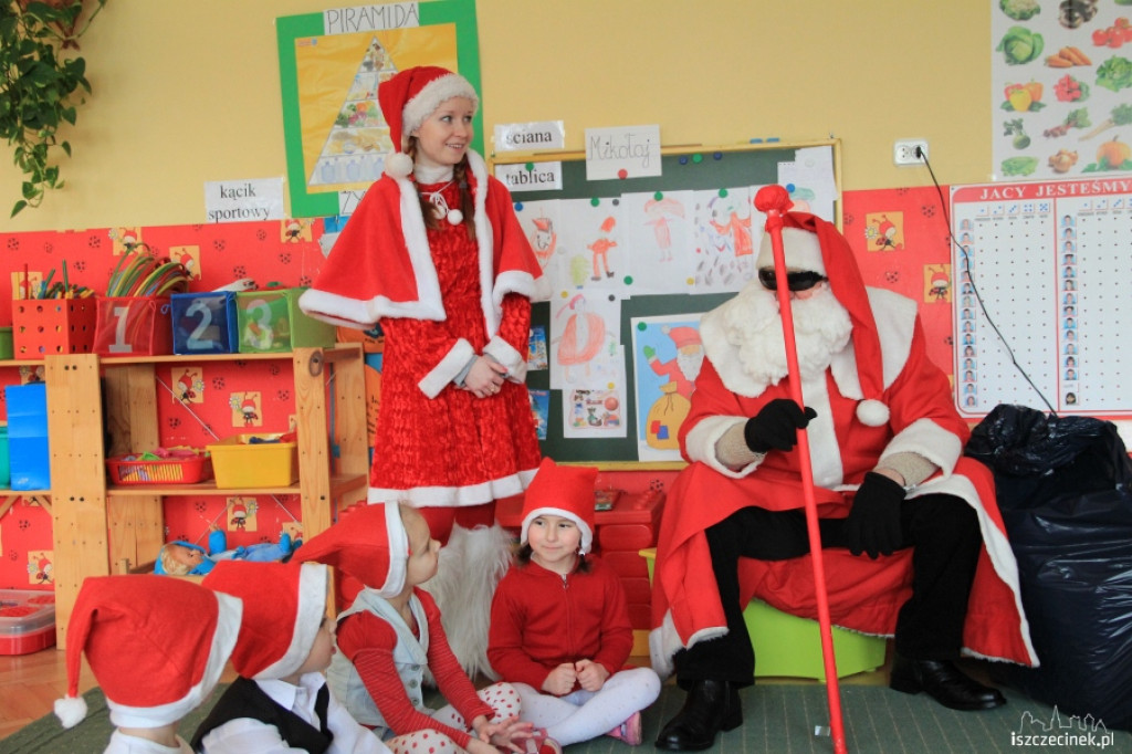 Pracowity dzień Mikołaja w Szczecinku 6.12.2012