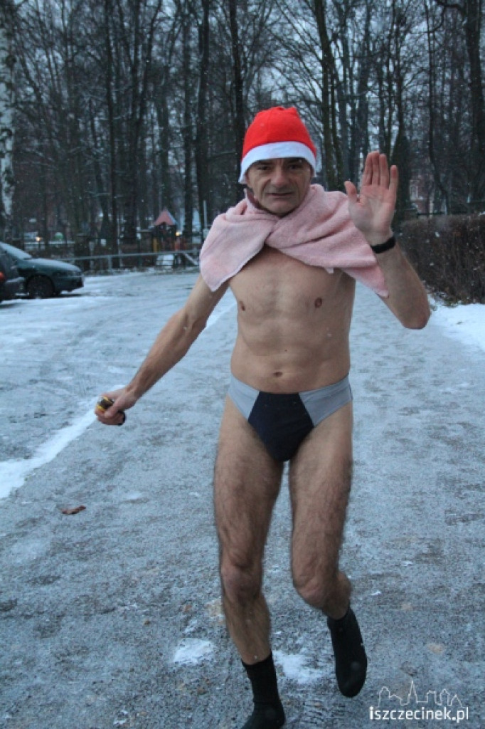 Pracowity dzień Mikołaja w Szczecinku 6.12.2012