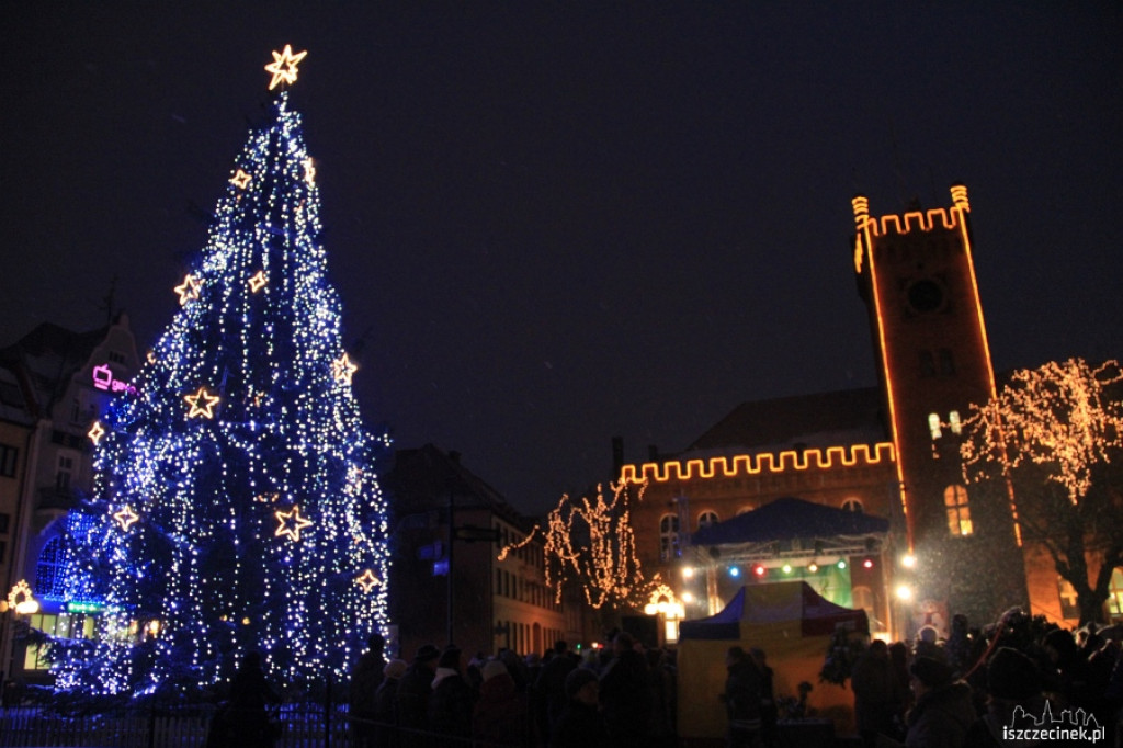 Pracowity dzień Mikołaja w Szczecinku 6.12.2012