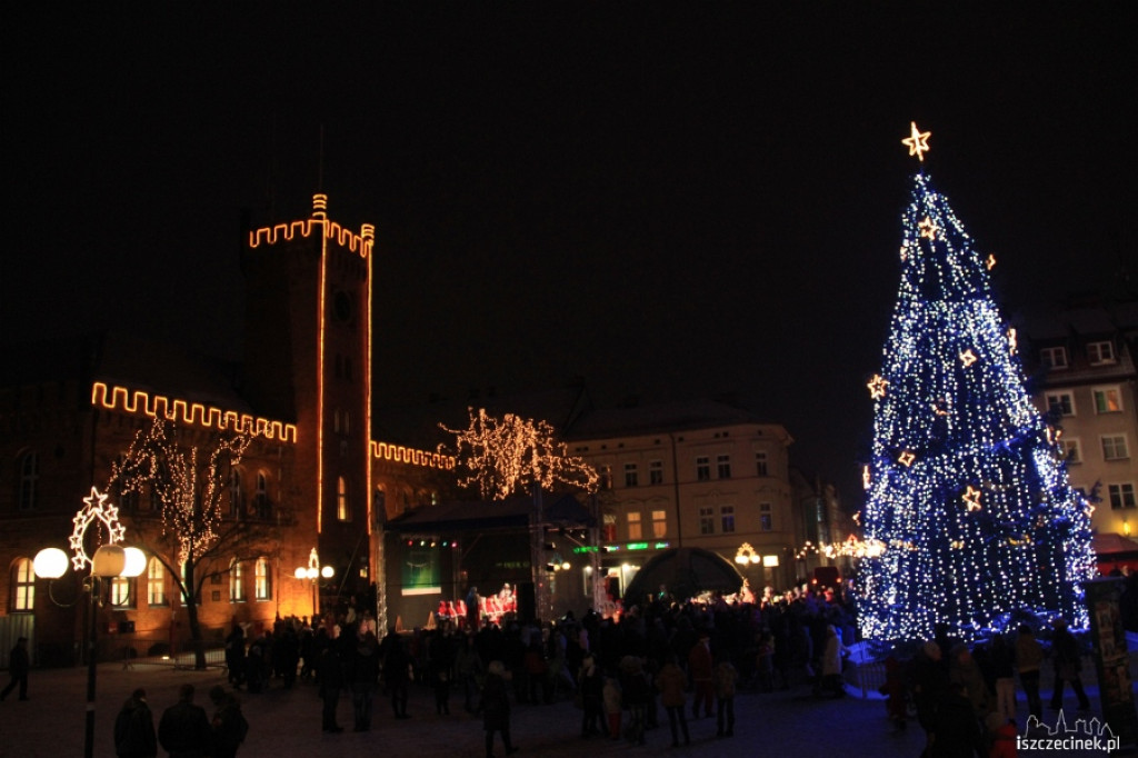 Pracowity dzień Mikołaja w Szczecinku 6.12.2012