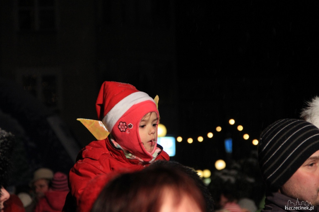 Pracowity dzień Mikołaja w Szczecinku 6.12.2012