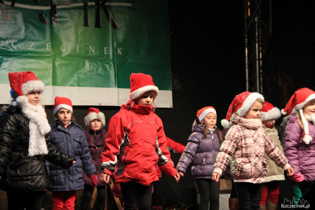 Pracowity dzień Mikołaja w Szczecinku 6.12.2012