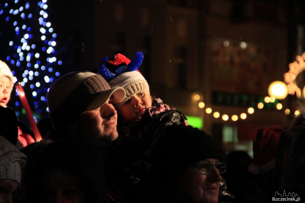 Pracowity dzień Mikołaja w Szczecinku 6.12.2012