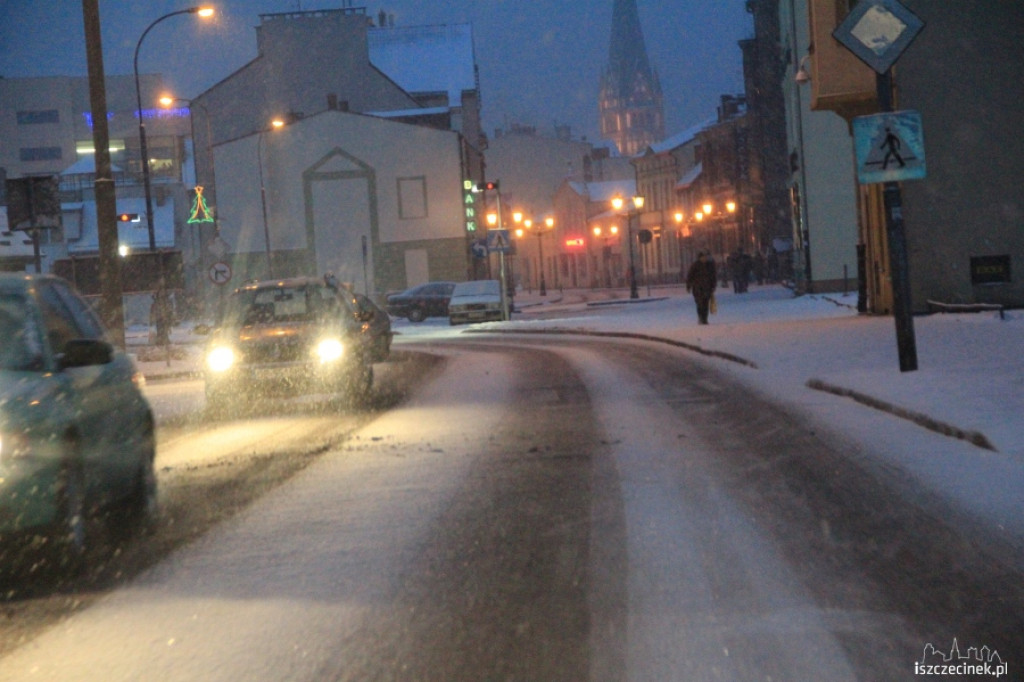 Trudne warunki na drogach 8.12.2012