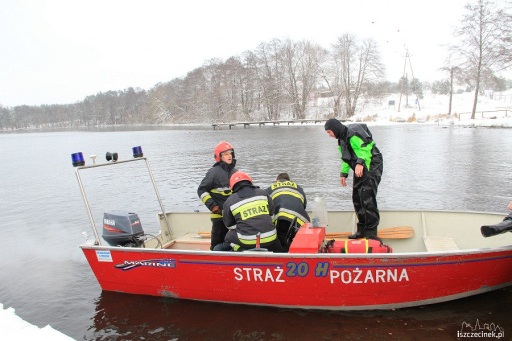 Wędkarze uratowani z lodowatej wody 9.12.2012