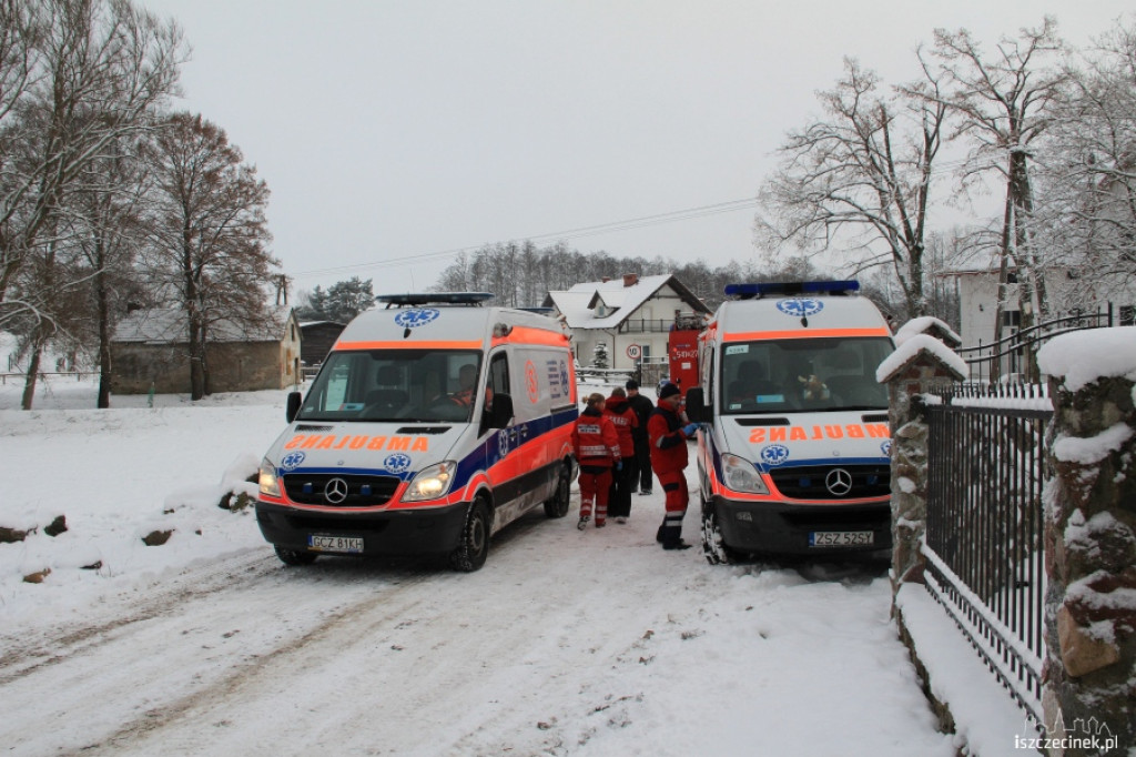 Wędkarze uratowani z lodowatej wody 9.12.2012