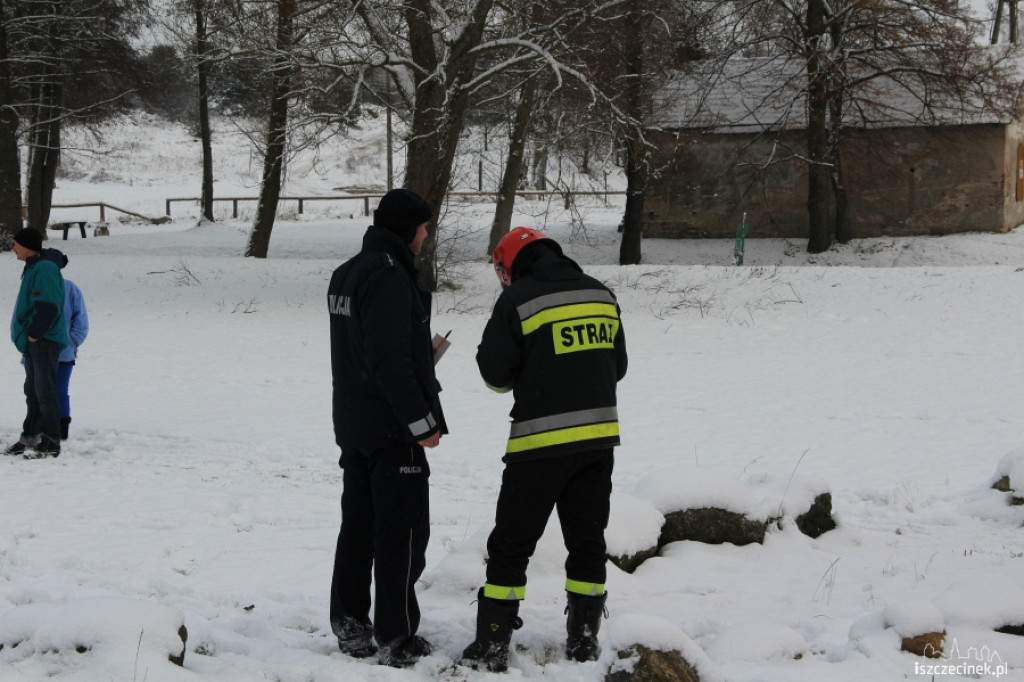Wędkarze uratowani z lodowatej wody 9.12.2012
