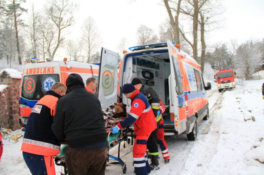 Wędkarze uratowani z lodowatej wody 9.12.2012