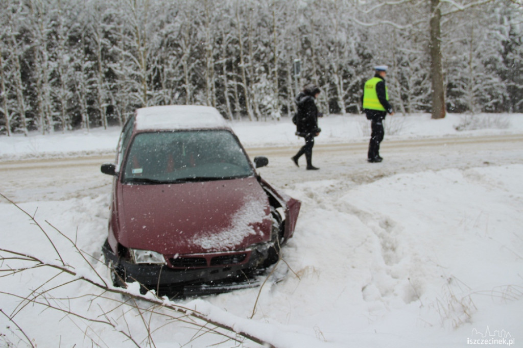 Zderzenie dwóch Toyot koło Radacza 12.12.2012