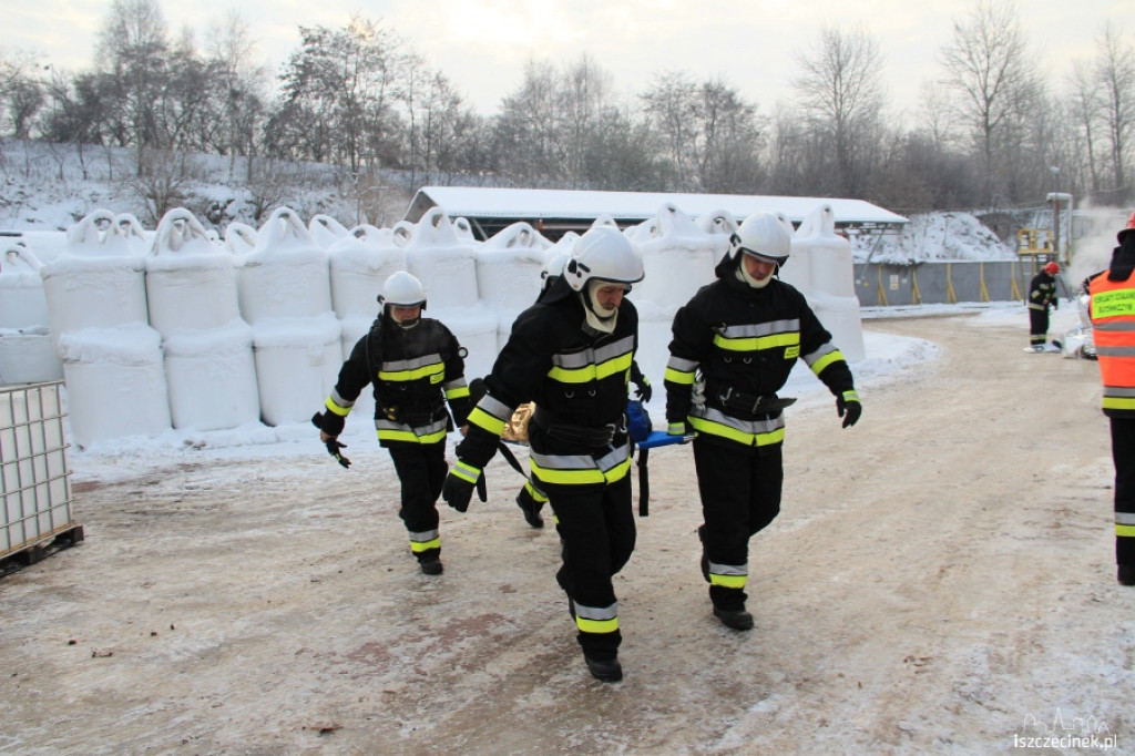 Ćwiczenia przeciwpożarowe w Kronospan Chemical  Szczecinek 14.12.2012