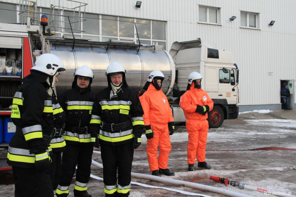 Ćwiczenia przeciwpożarowe w Kronospan Chemical  Szczecinek 14.12.2012