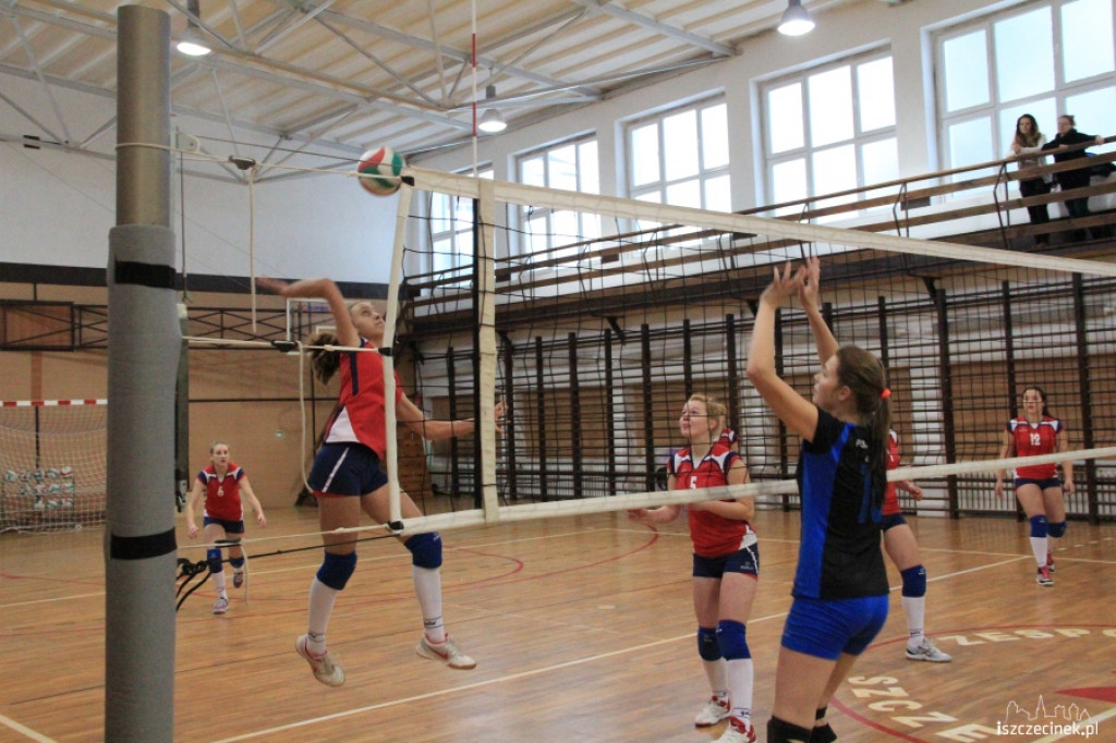 Liga Wojewódzka Kadetek MKS VOLLEY - PSPS CHEMIK Police 15.12.2012