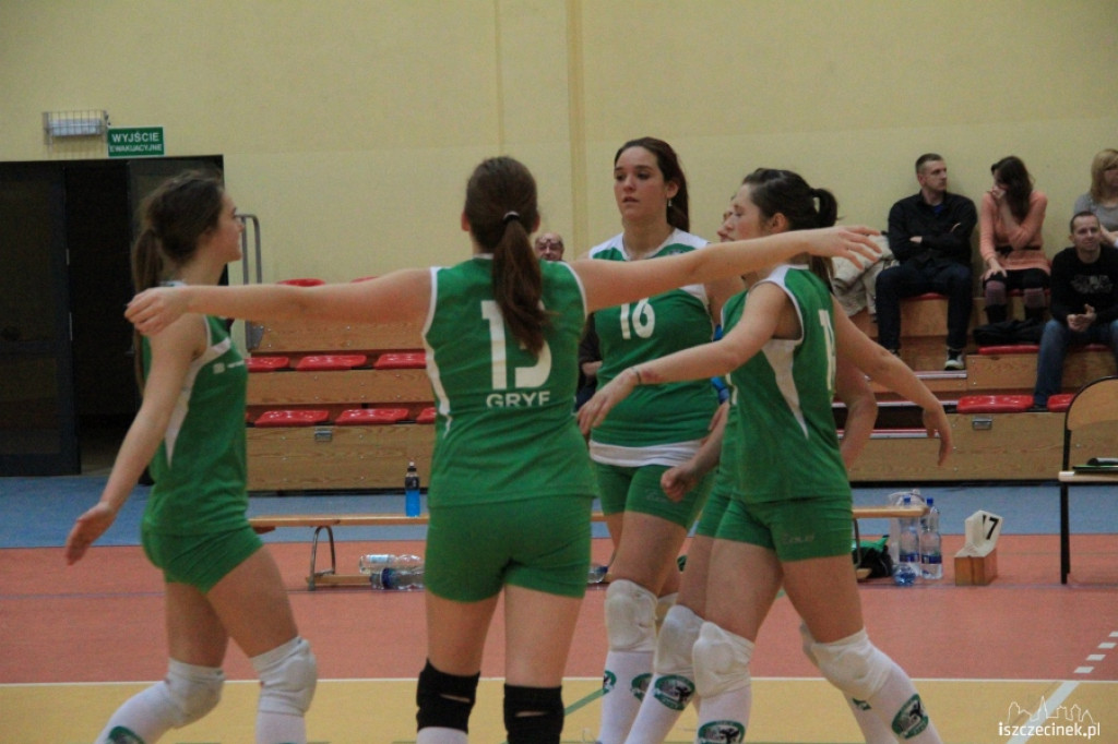 MKS Gryf Szczecinek - OPP Kołobrzeg 16.12.2012