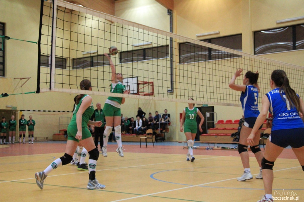MKS Gryf Szczecinek - OPP Kołobrzeg 16.12.2012