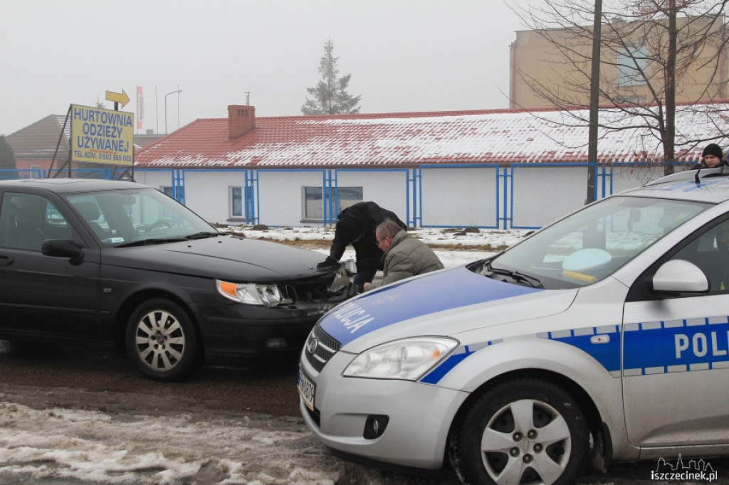 Kolizja na ul. Harcerskiej 17.12.2012