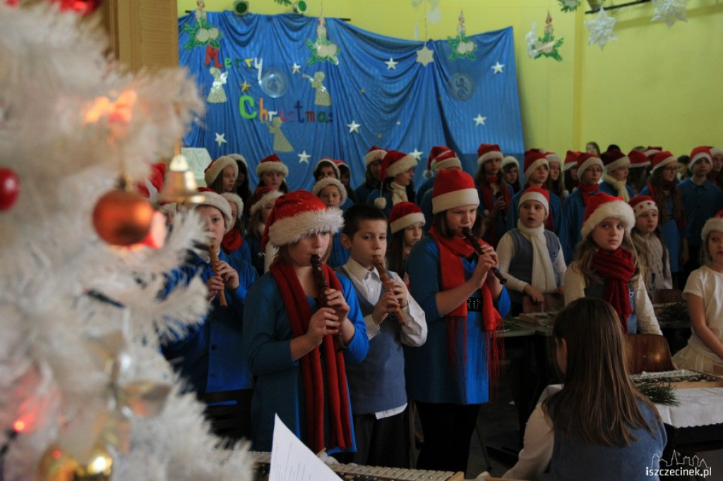 Świąteczny Koncert w SP 1 21.12.2012