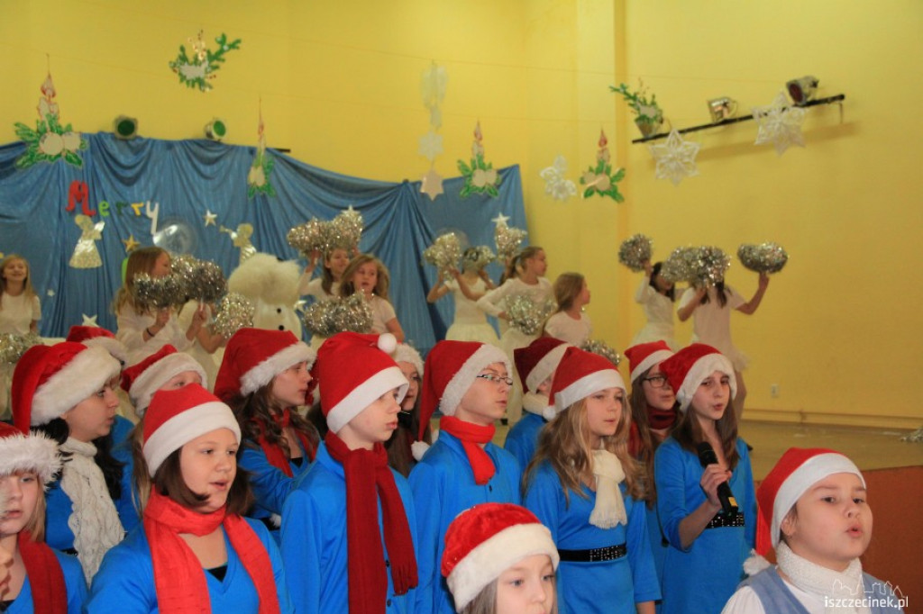 Świąteczny Koncert w SP 1 21.12.2012