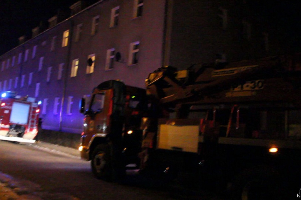 Zadymienie klatki na Słowiańskiej 22.21.2012