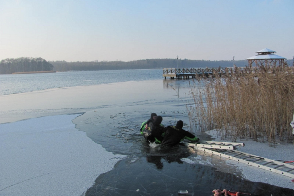 Uczennica wpadła do wody 14.01.2013