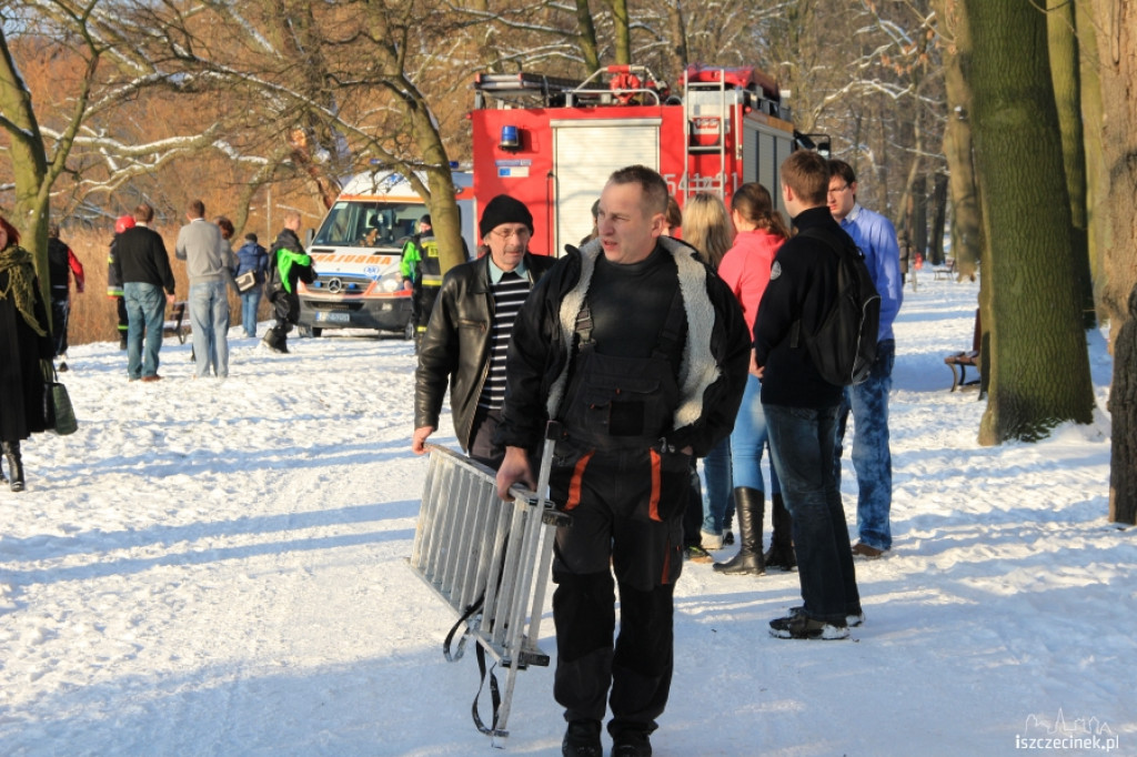 Uczennica wpadła do wody 14.01.2013