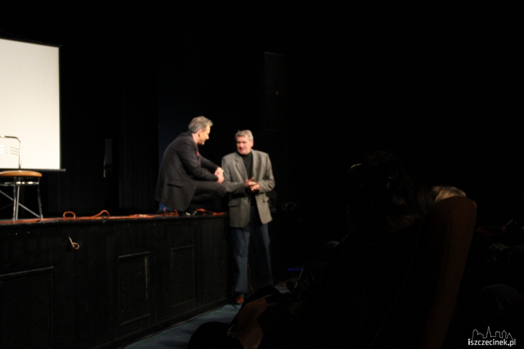 Seks grupowy, czyli psychoterapia w kinie Wolność 18.01.2013