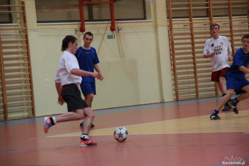 Amatorska Liga Halowa 19.01.2013