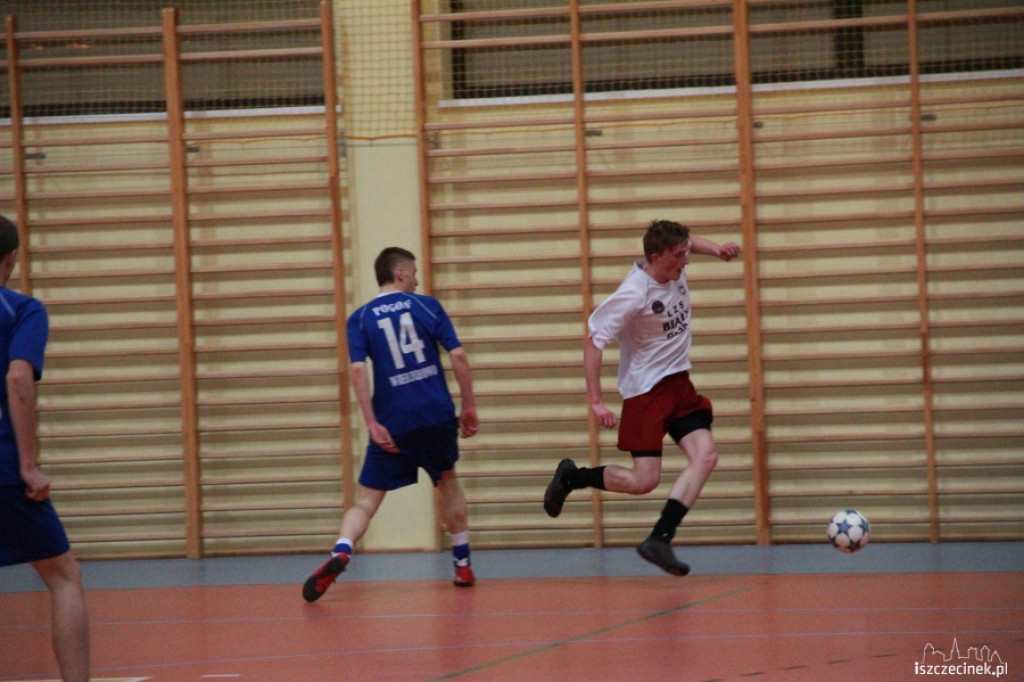 Amatorska Liga Halowa 19.01.2013