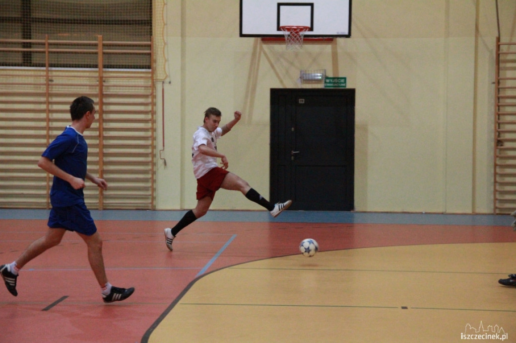 Amatorska Liga Halowa 19.01.2013