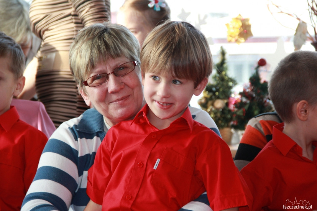 Dzień Babci i Dziadka w przedszkolu MIŚ 21.01.2013