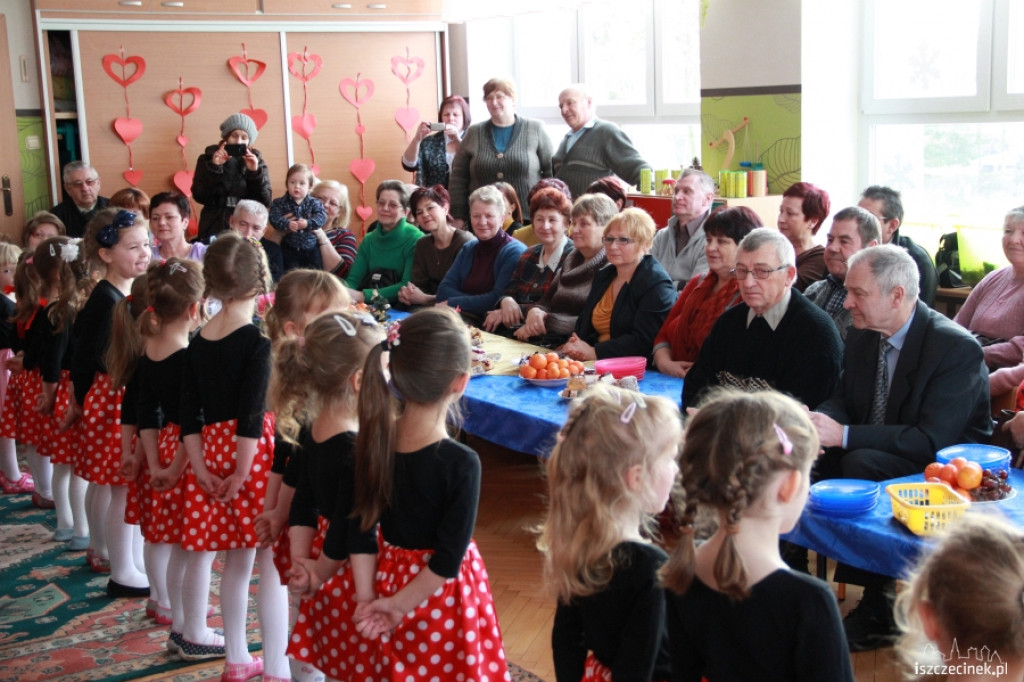 Dzień Babci i Dziadka w przedszkolu MIŚ 21.01.2013