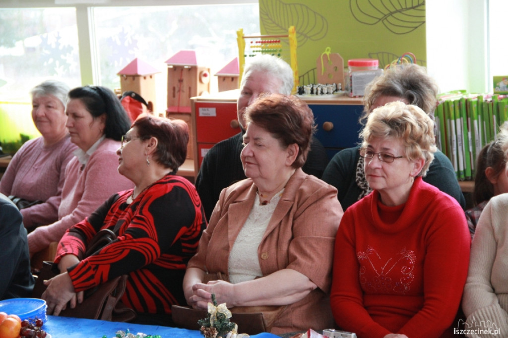 Dzień Babci i Dziadka w przedszkolu MIŚ 21.01.2013