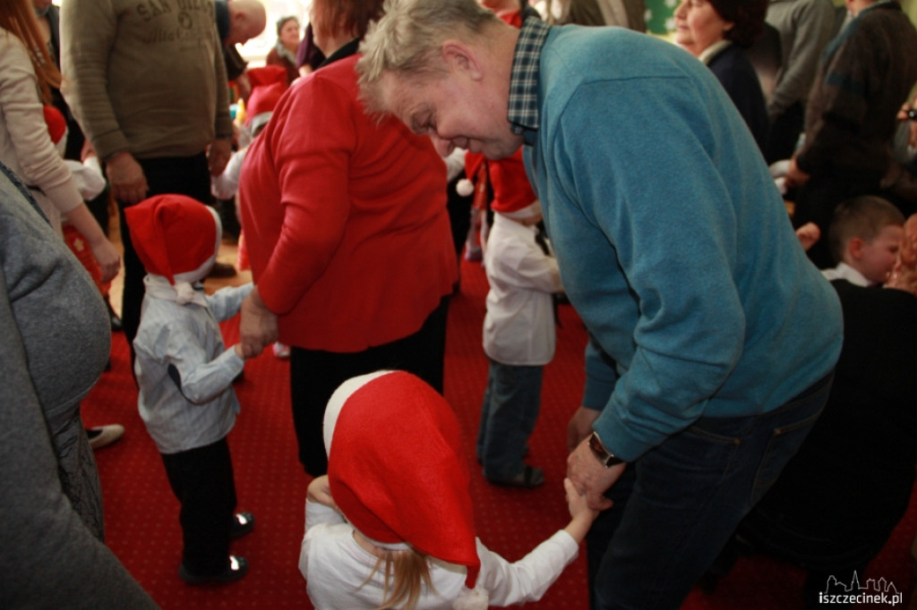 Dzień Babci i Dziadka w przedszkolu MIŚ 21.01.2013