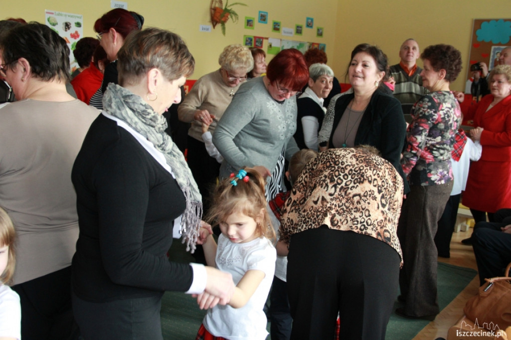 Dzień Babci i Dziadka w przedszkolu MIŚ 21.01.2013